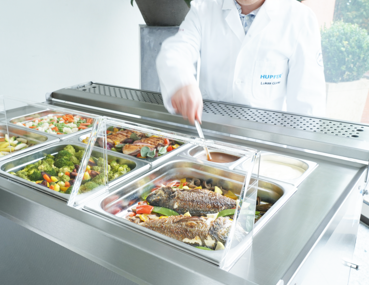 Spuckschutz_beschnitten